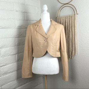 🌹Adrienne Vittadini cropped leather jacket🌹